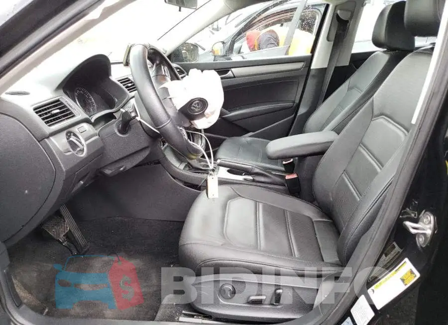 1VWBT7A37FC020784 Photo# 7