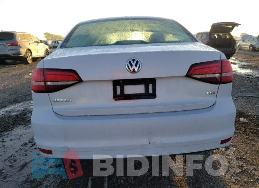 3VW2B7AJ4HM384440 Photo# 6