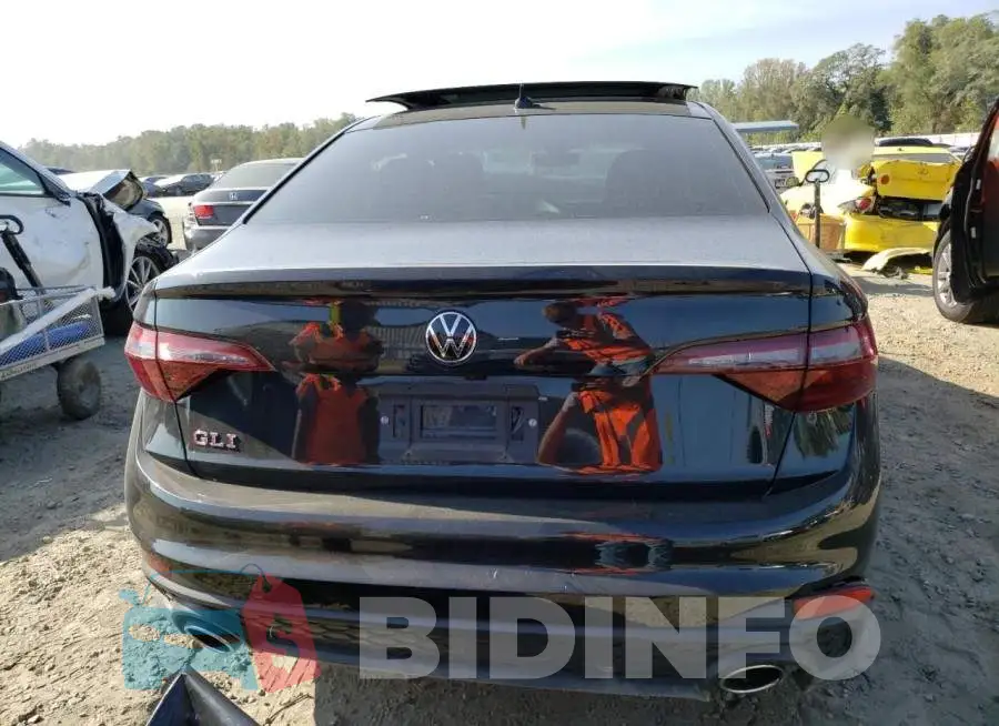 3VW2T7BU5PM025697 Photo# 6