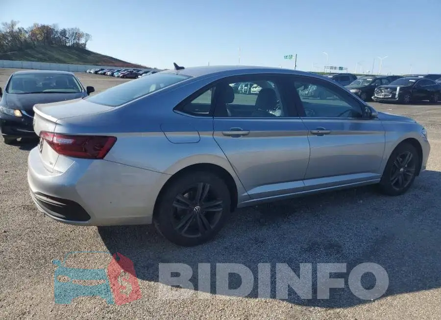 3VW7M7BU6NM021464 Photo# 3