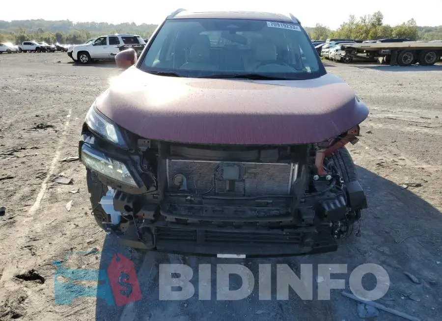 5N1BT3BA2PC813836 Photo# 5