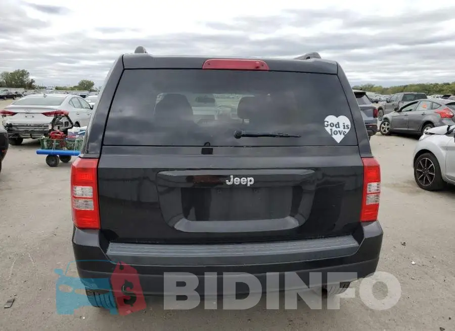 1C4NJPBA1FD280661 Photo# 6