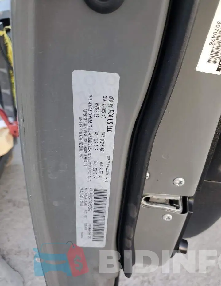 2C3CDXCT6JH273672 Photo# 12