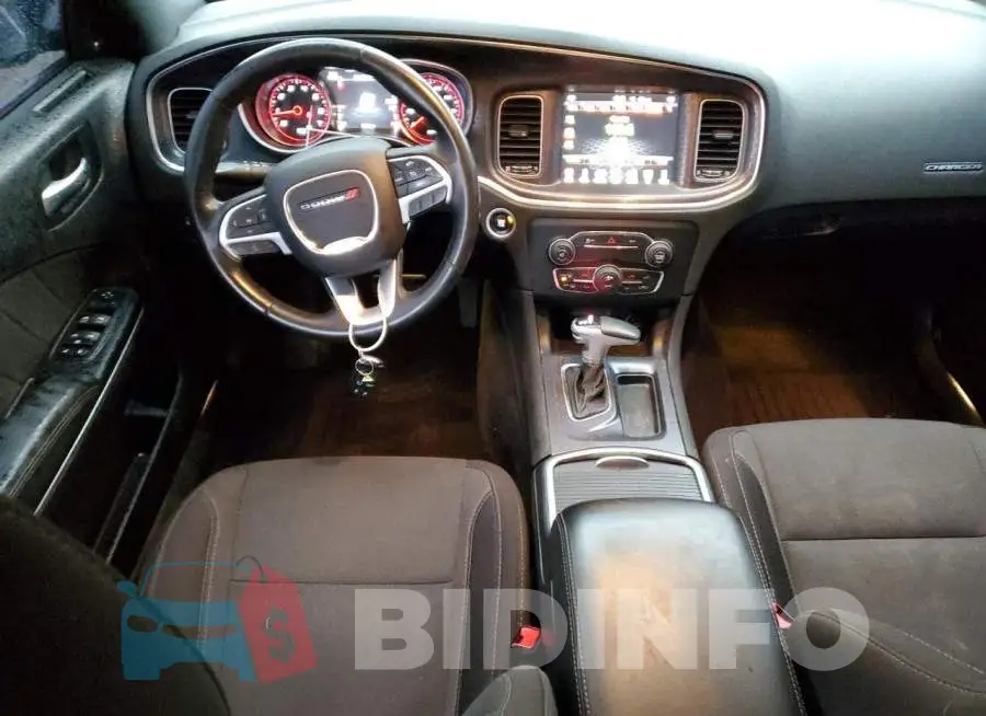 2C3CDXJG6GH252089 Photo# 8
