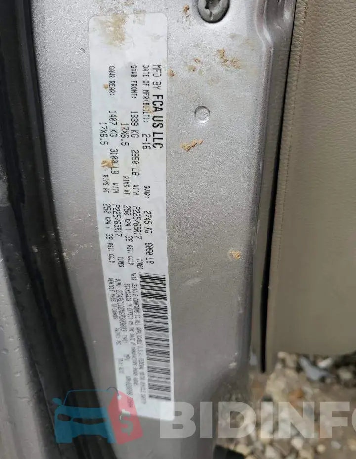 2C4RC1CGXGR303803 Photo# 13