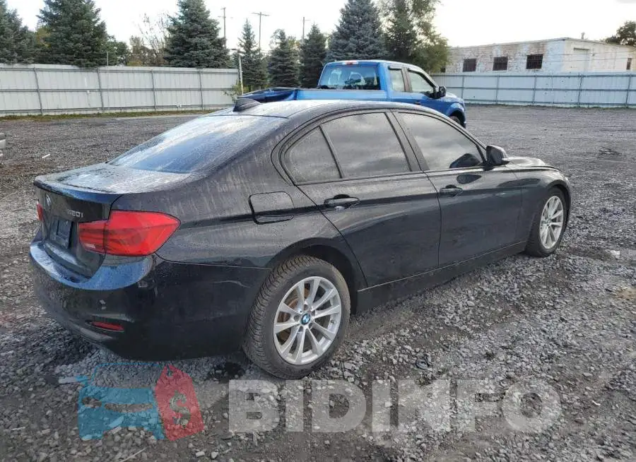 WBA8A3C55GK551626 Photo# 3