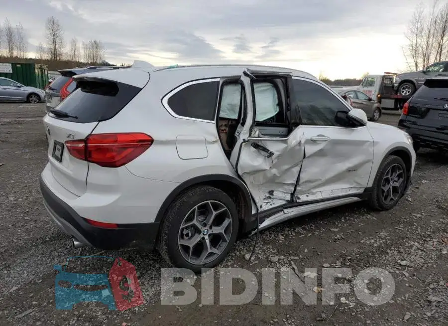 WBXHT3C3XJ5F90476 Photo# 3