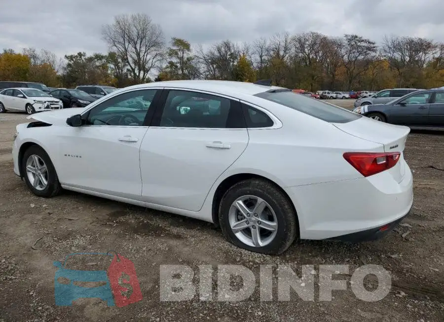 1G1ZC5ST2NF172000 Photo# 2