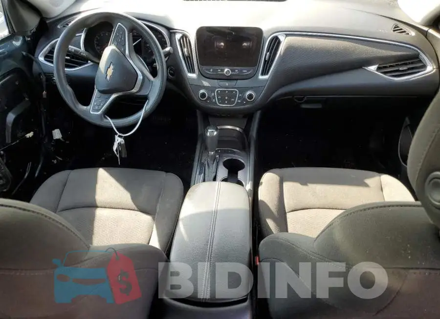 1G1ZD5ST0KF209621 Photo# 8