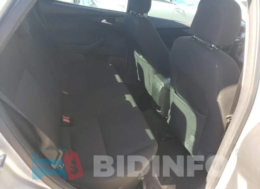 1FADP3F29FL201917 Photo# 10