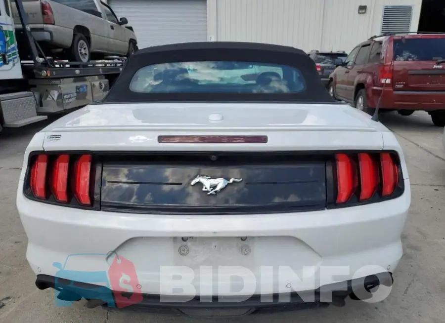 1FATP8UH8L5125607 Photo# 6