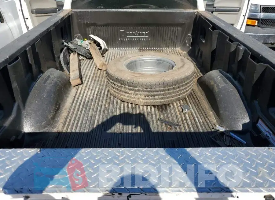1FTBF2A68KEG63621 Photo# 10