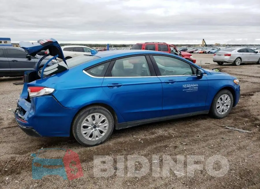 3FA6P0G71LR118917 Photo# 3