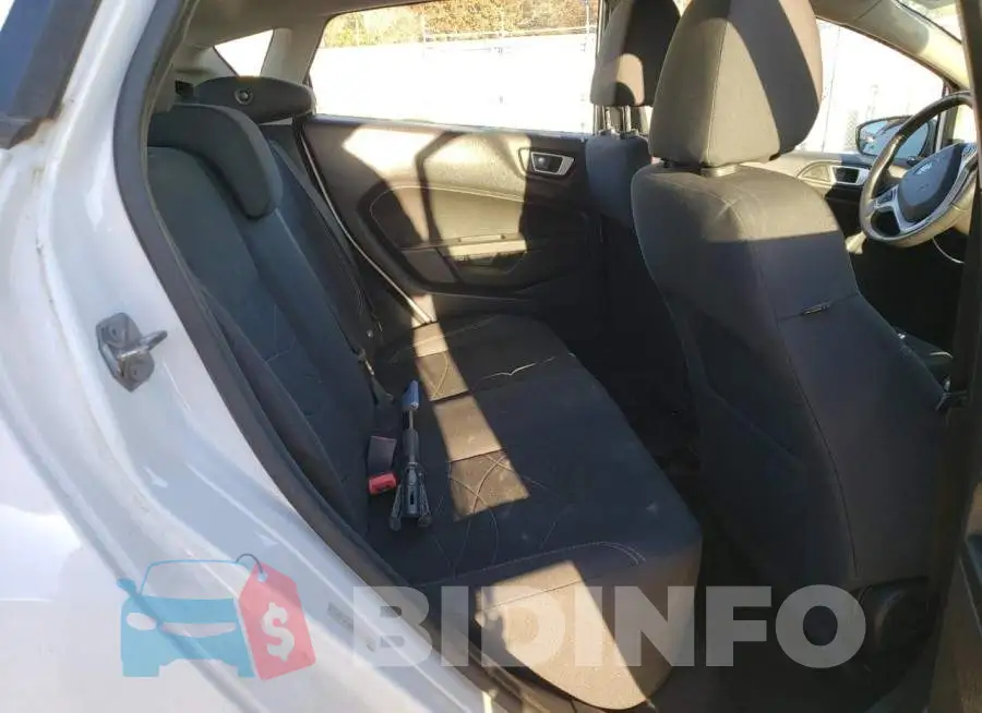 3FADP4EJ4FM189785 Photo# 10