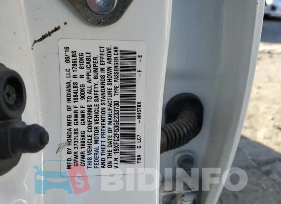 19XFC2F53GE233730 Photo# 12