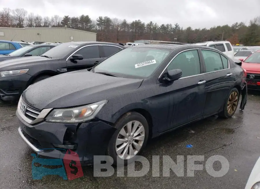 1HGCR2F70FA202876 Photo# 1