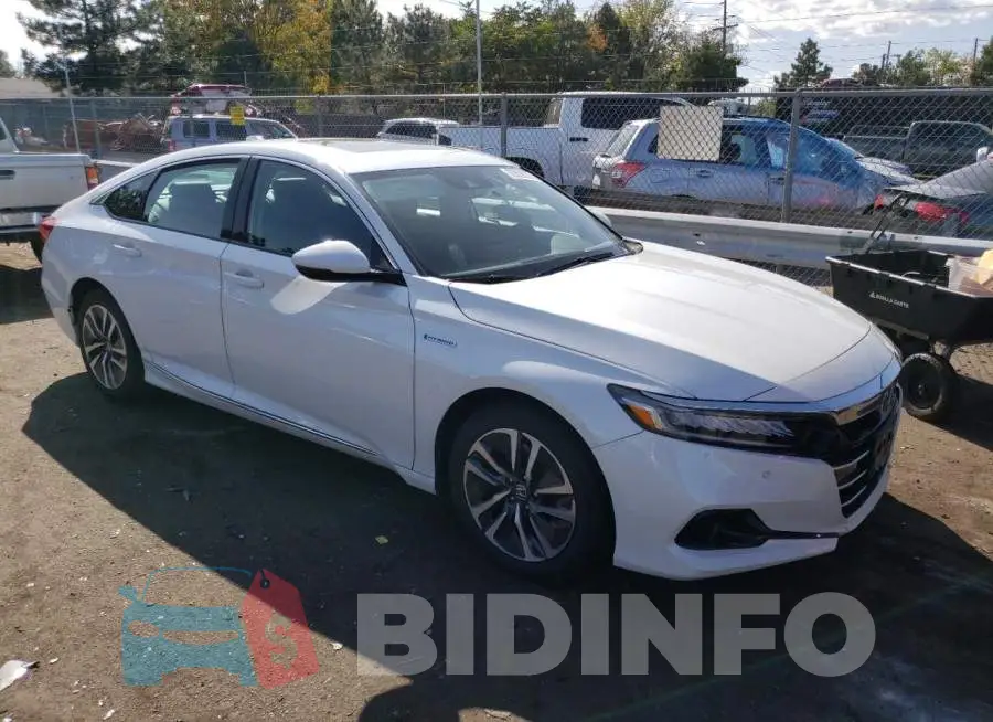 1HGCV3F54MA007487 Photo# 4