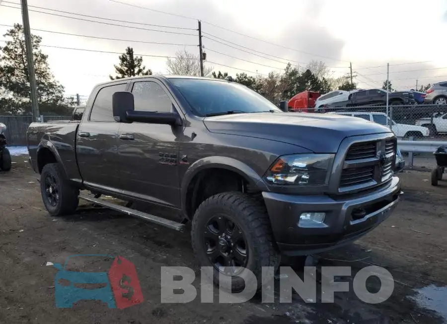 3C6UR5DL8HG625088 Photo# 4