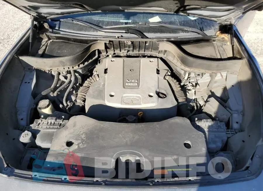 JN8CS1MU3HM140630 Photo# 12