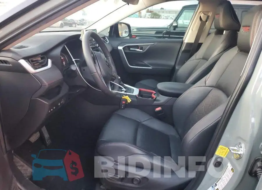 2T3S1RFV2MW201803 Photo# 7