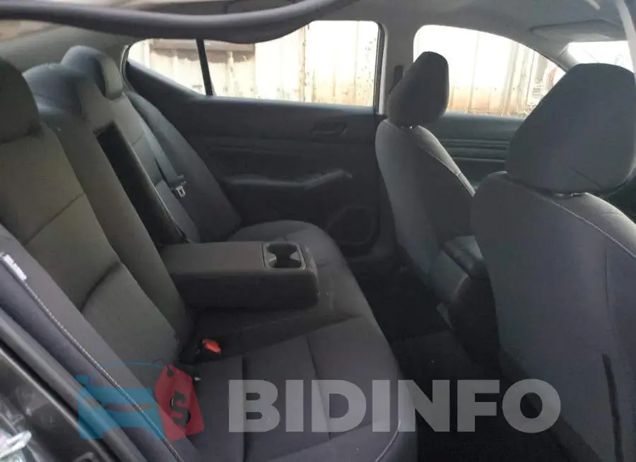 1N4BL4BV6PN388032 Photo# 10