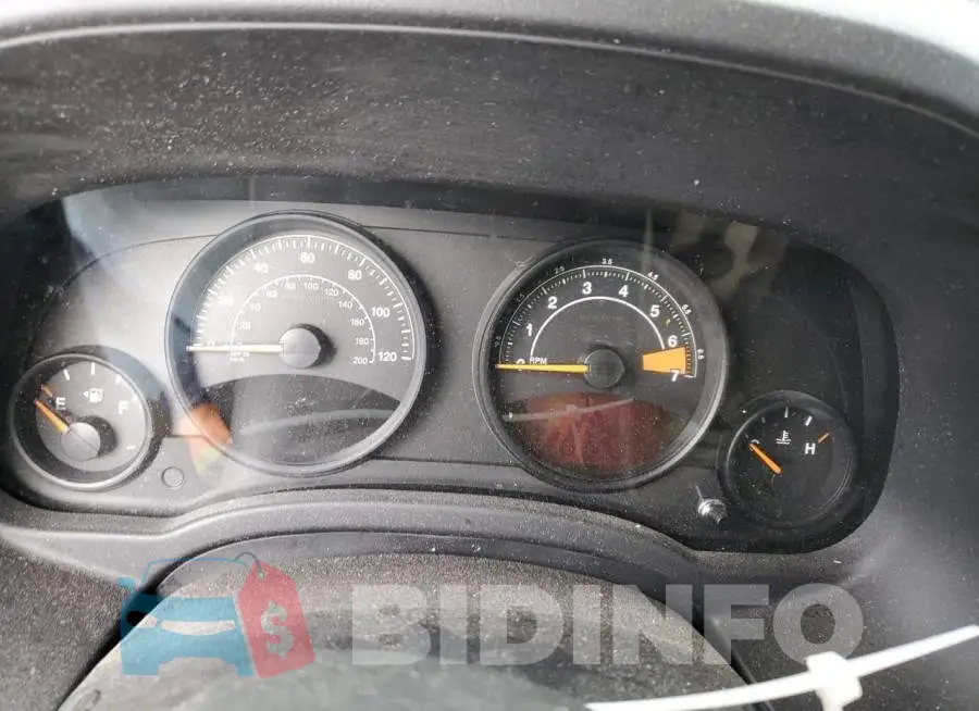 1C4NJPBB1GD716824 Photo# 9