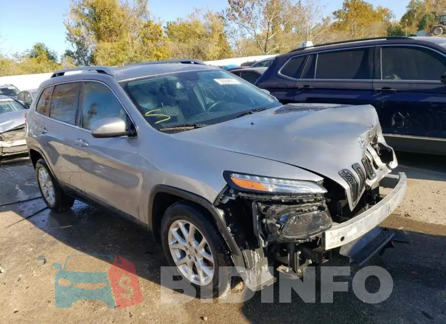 1C4PJLCB1FW683407 Photo# 4