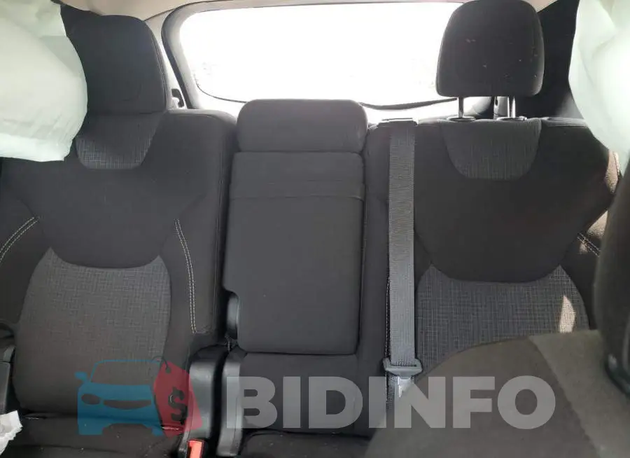 1C4PJMCB2HW556822 Photo# 10