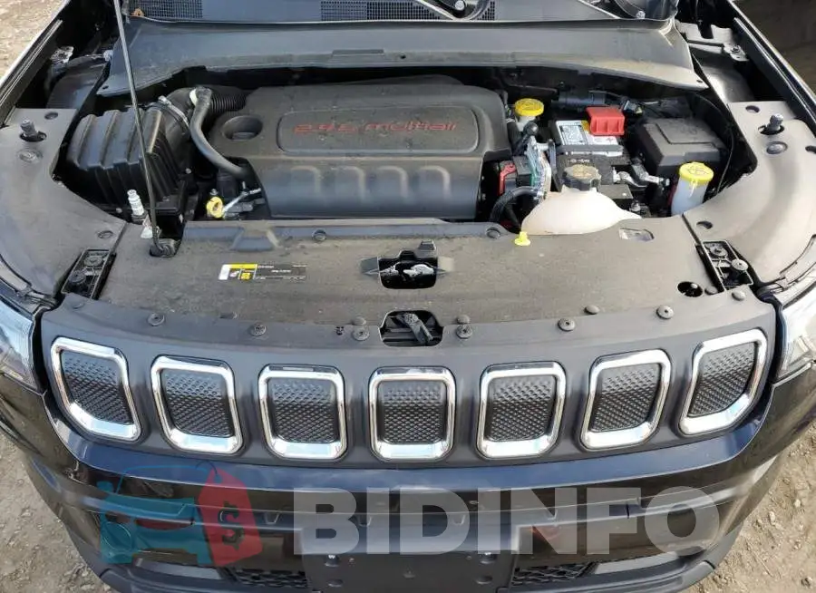 3C4NJDBB4NT177217 Photo# 12