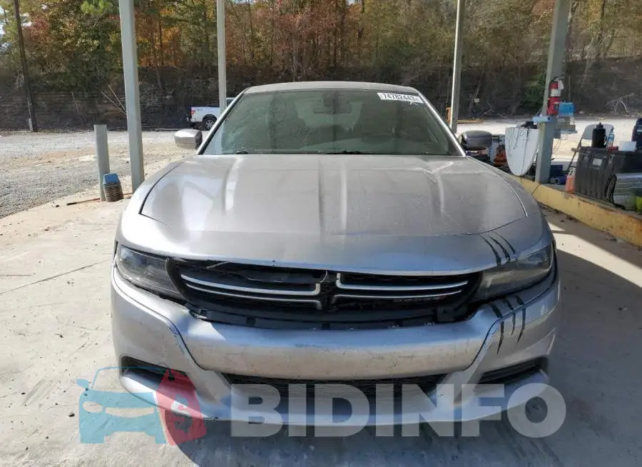 2C3CDXBG6FH847506 Photo# 5