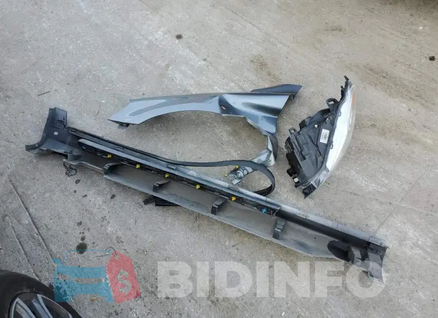 YV440MDK3G2867232 Photo# 13