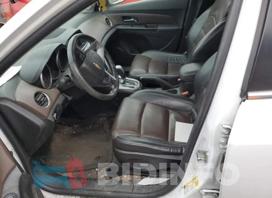 1G1PE5SB8F7229000 Photo# 7