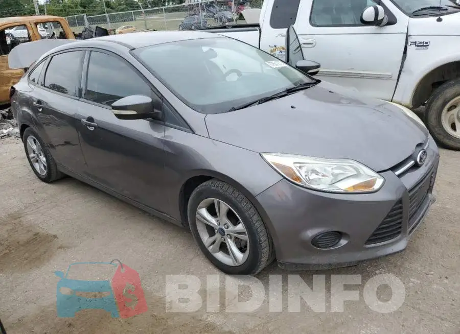 1FADP3F23EL371026 Photo# 4