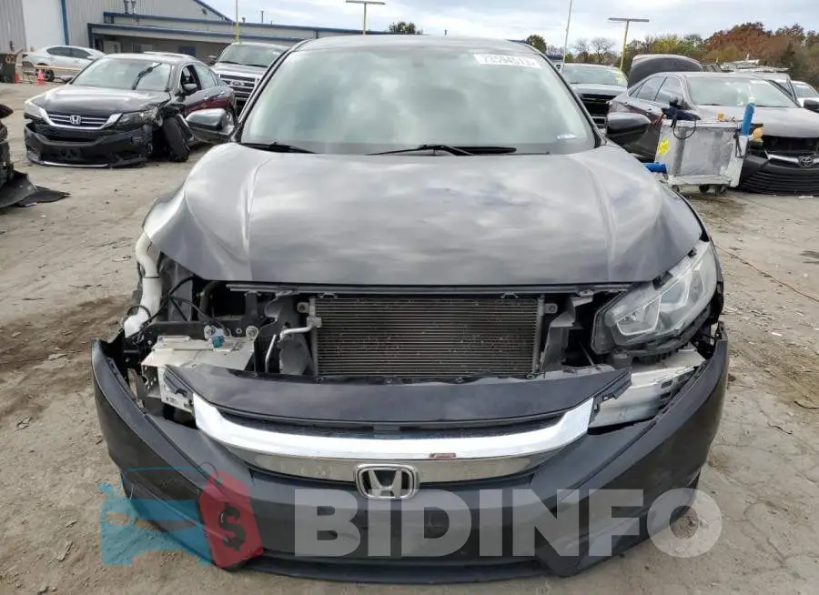 19XFC2F56HE079774 Photo# 5