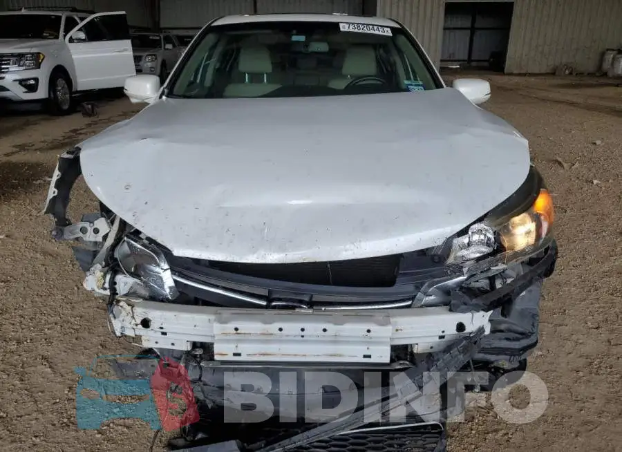 1HGCR2F89FA180837 Photo# 5