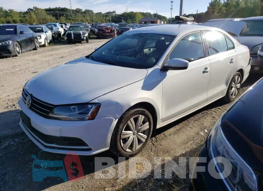 3VW2B7AJ4HM340941 Photo# 1