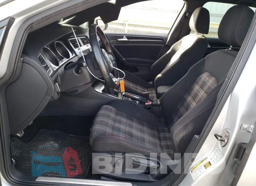 3VW5T7AU2GM051219 Photo# 7