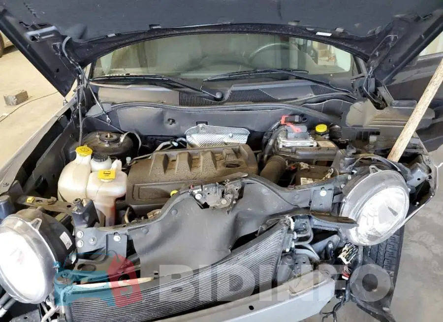 1C4NJPFB3ED660134 Photo# 12