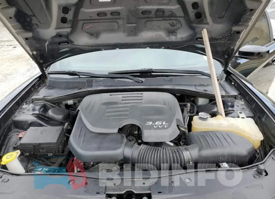 2C3CDXJG0KH653839 Photo# 11