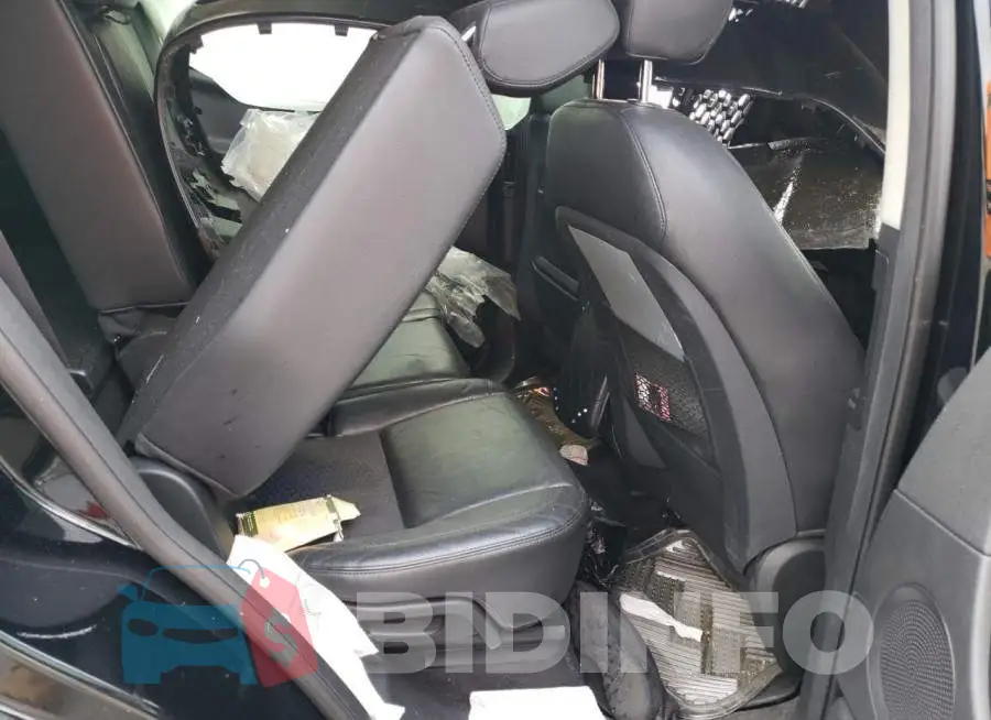 SALCP2RX8JH749256 Photo# 10