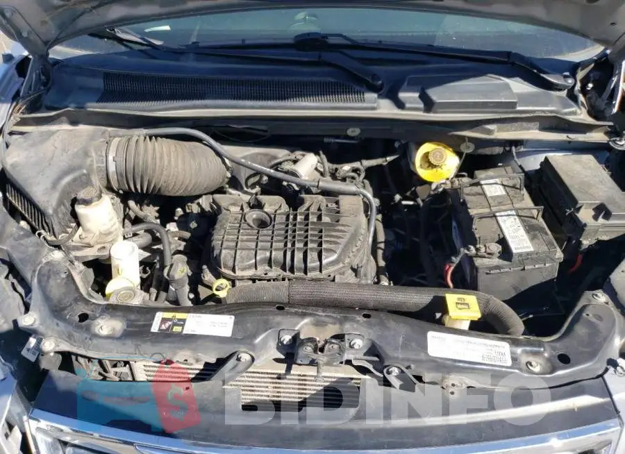 2C4RC1CG1FR699442 Photo# 12