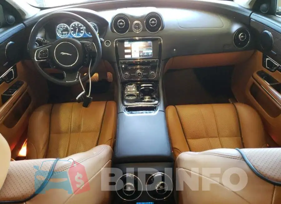 SAJWA2GT8EMV70266 Photo# 8