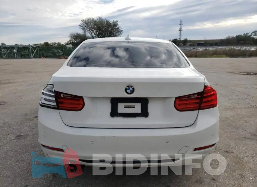 WBA3A5G58FNS89176 Photo# 6