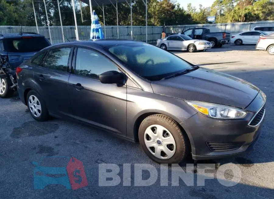 1FADP3E24GL328514 Photo# 4