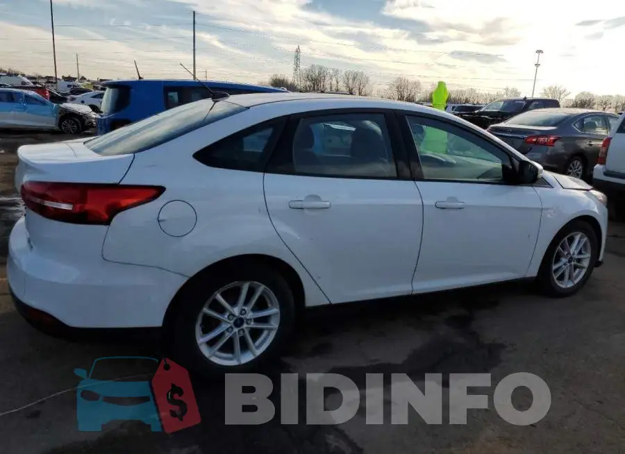 1FADP3F22GL252001 Photo# 3