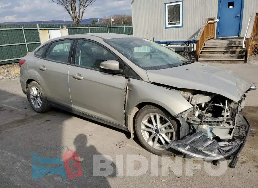 1FADP3F27GL296477 Photo# 4