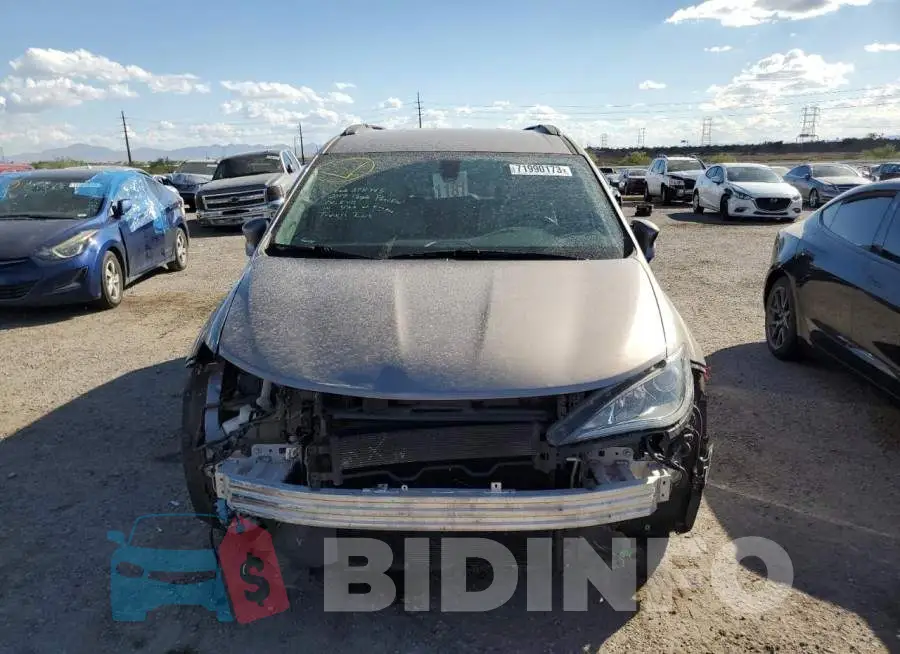 2C4RC1BG1HR551862 Photo# 5