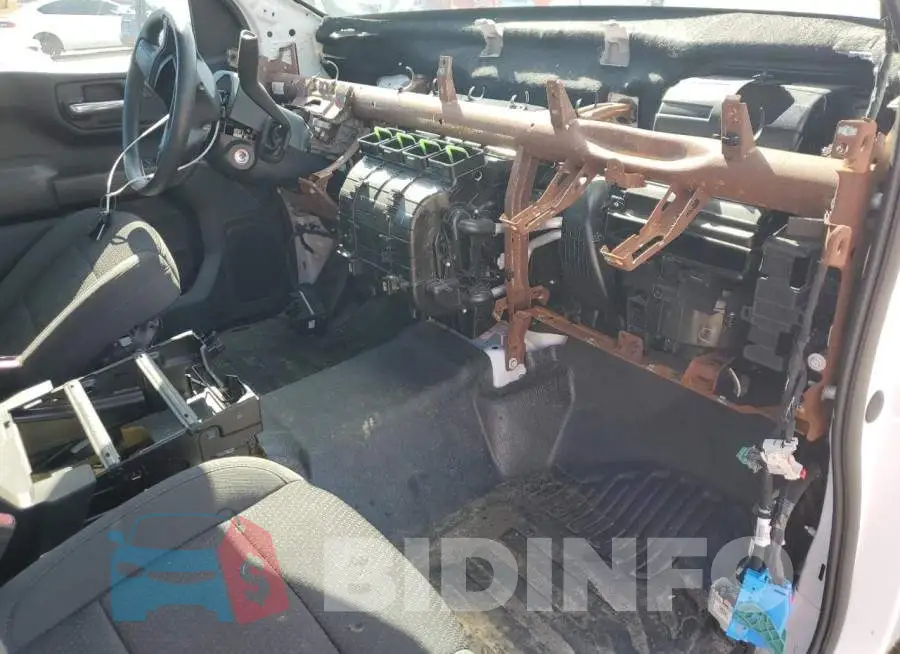 3GCNWAEF0MG358465 Photo# 8