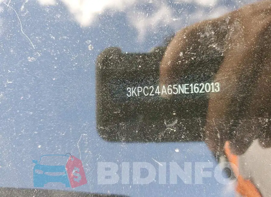 3KPC24A65NE162013 Photo# 12