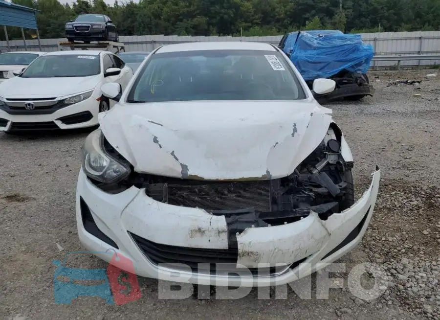 5NPDH4AE8GH718386 Photo# 5